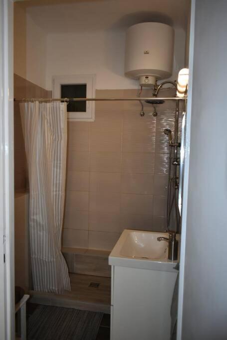 Apartmán Kenyelmes Lakas Jo Helyen Budapešť Exteriér fotografie